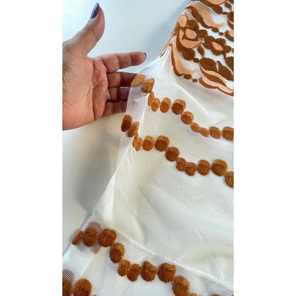 Vintage 70s curtain, tan, rust floral & dots embroidered pattern, sheer panel - Picture 9 of 10